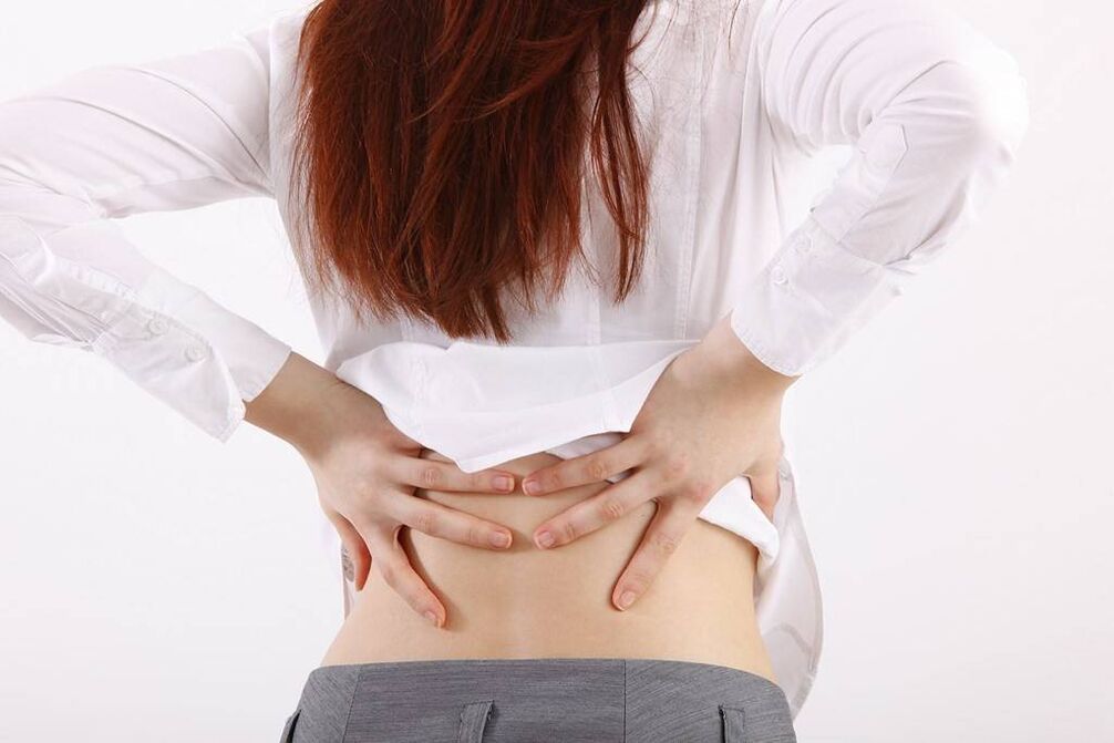 dolor en la región lumbar